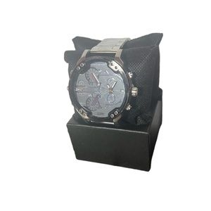Men’s Big Faced Tactical Large Dial sports bling watch Money Baller Daddy.     1